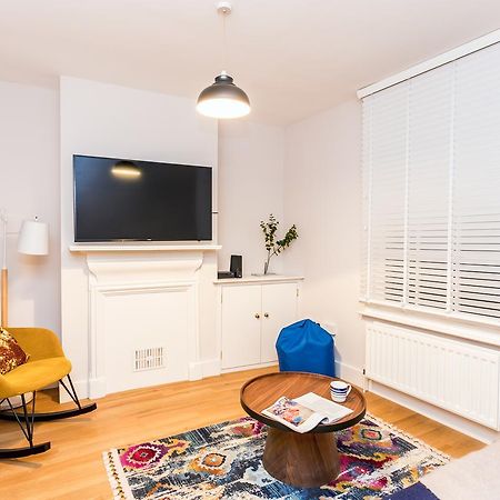 The Modern Classic - Contemporary & Elegant 3Bdr Home Cambridge  Ngoại thất bức ảnh