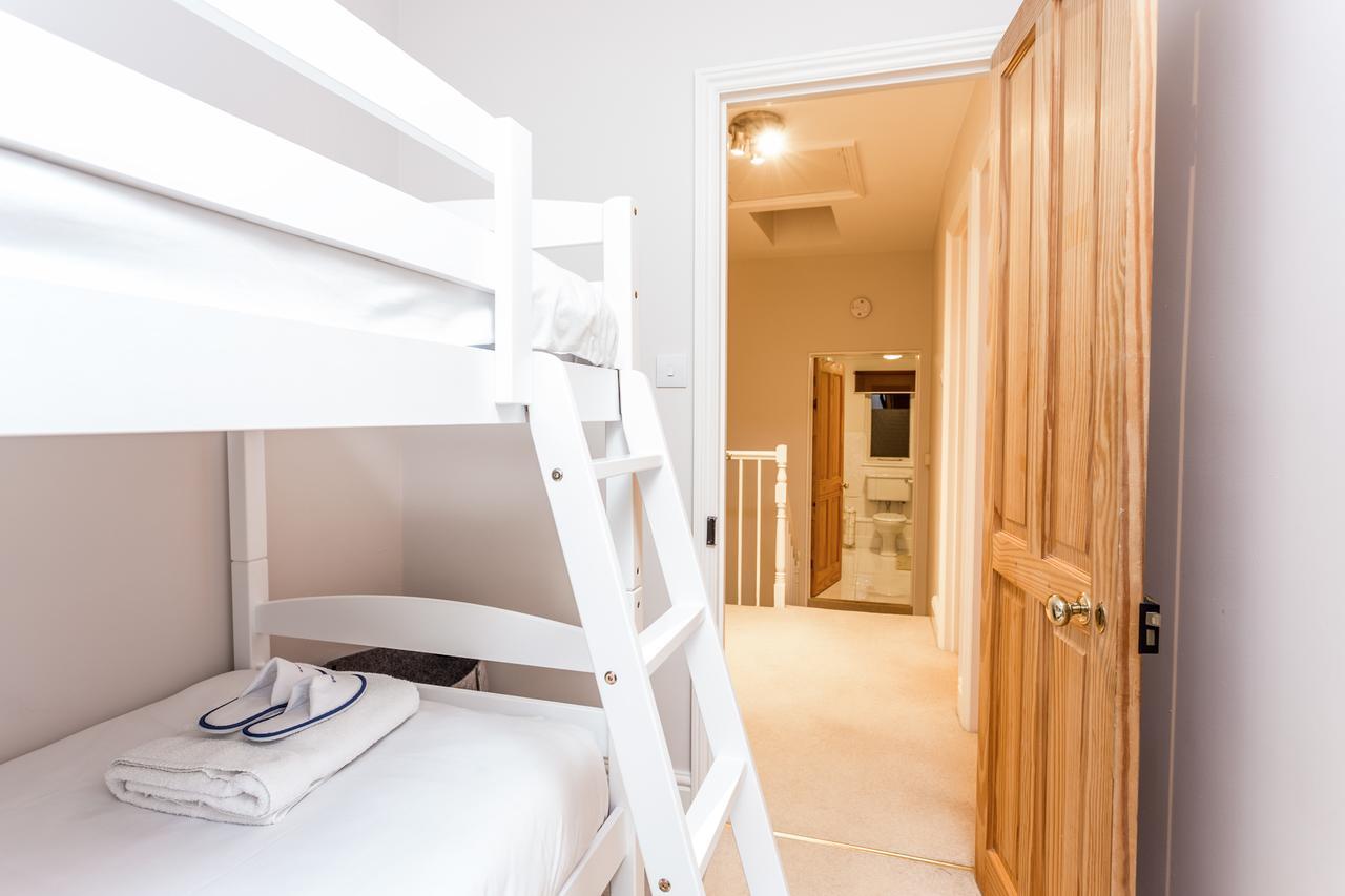 The Modern Classic - Contemporary & Elegant 3Bdr Home Cambridge  Ngoại thất bức ảnh